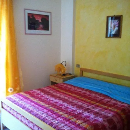 Holiday home Trilocale Climatizzato La Vela In Baia Borgo (Apulia)